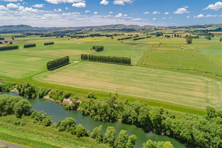 Photo of property in 247 Mahaki Road, Dyerville, Martinborough, 5781