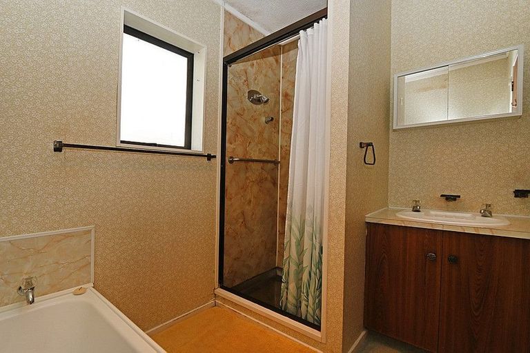 Photo of property in 11b Rosalind Street, Stratford, 4332