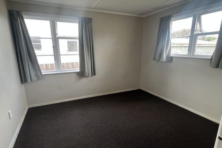 Photo of property in 111 Rangiora Avenue, Roslyn, Palmerston North, 4414