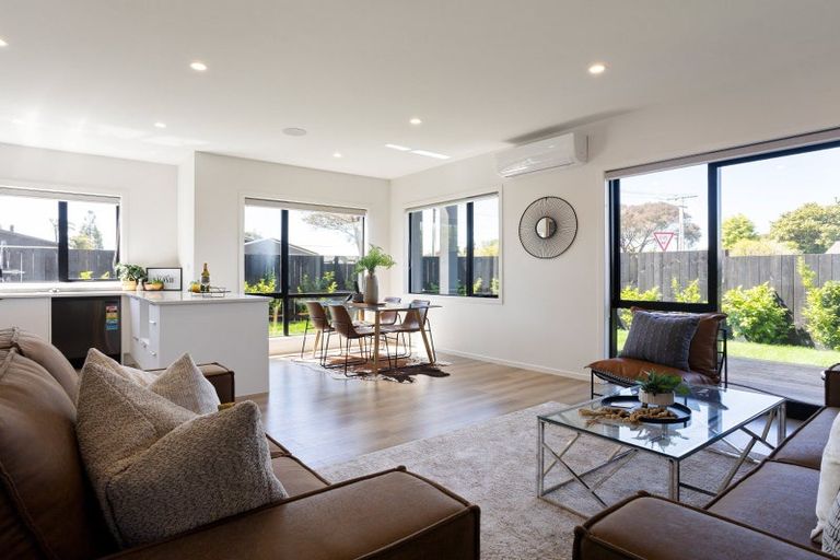 Photo of property in 32 Pulham Crescent, Queenwood, Hamilton, 3210