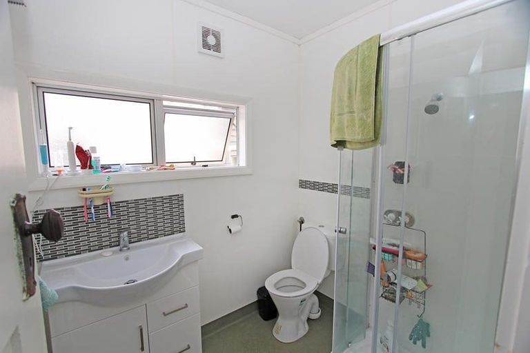 Photo of property in 33 Clyde Street, Roseneath, Port Chalmers, 9023