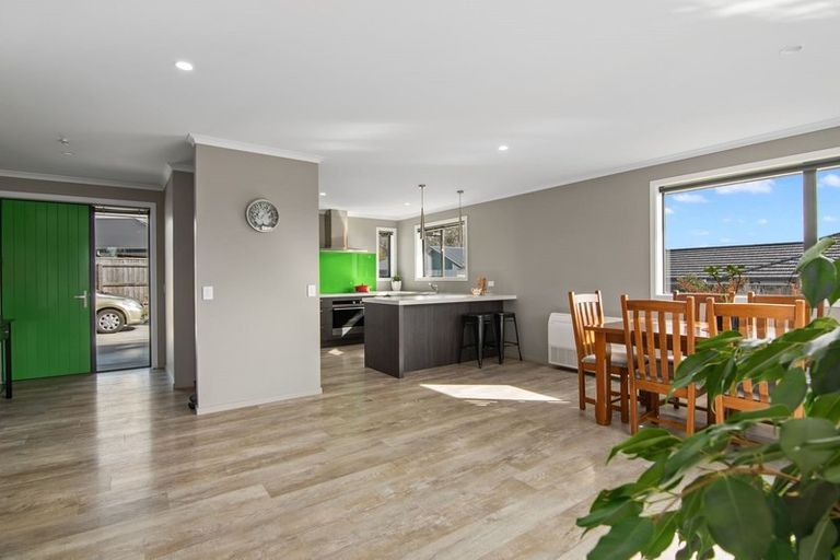 Photo of property in 10 Les Wakefield Road, Mapua, 7005