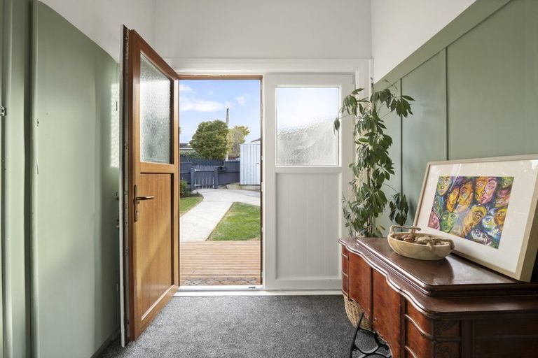 Photo of property in 63 English Avenue, Mornington, Dunedin, 9011