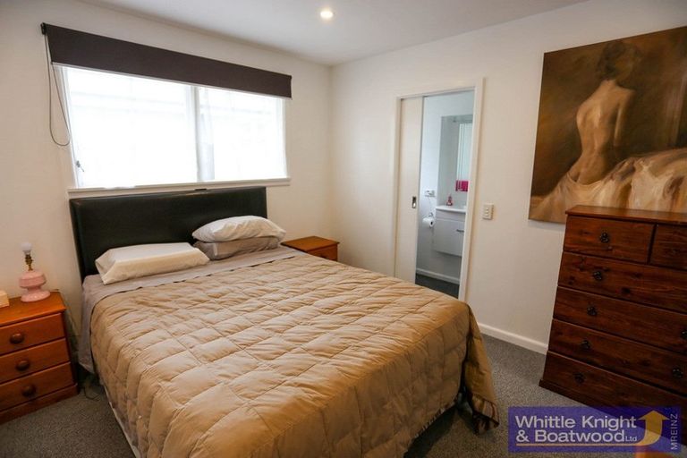 Photo of property in 1a Chilcombe Street, Ilam, Christchurch, 8041