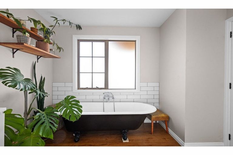 Photo of property in 12 Swamp Lane, Waikerikeri, Alexandra, 9393