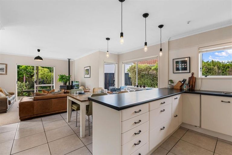 Photo of property in 82 Lytton Street, Glenholme, Rotorua, 3010