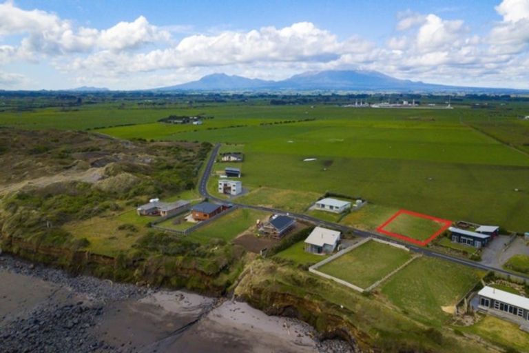 Photo of property in 295 Tai Road, Opunake, 4681