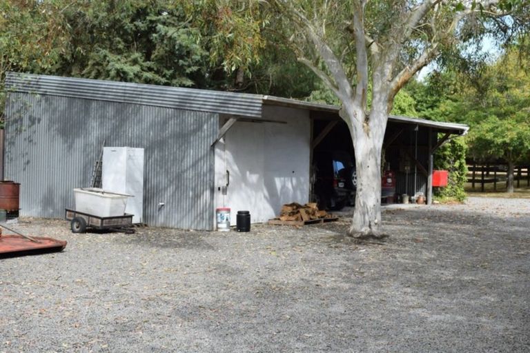 Photo of property in 6 Old West Coast Road, Yaldhurst, Christchurch, 7676