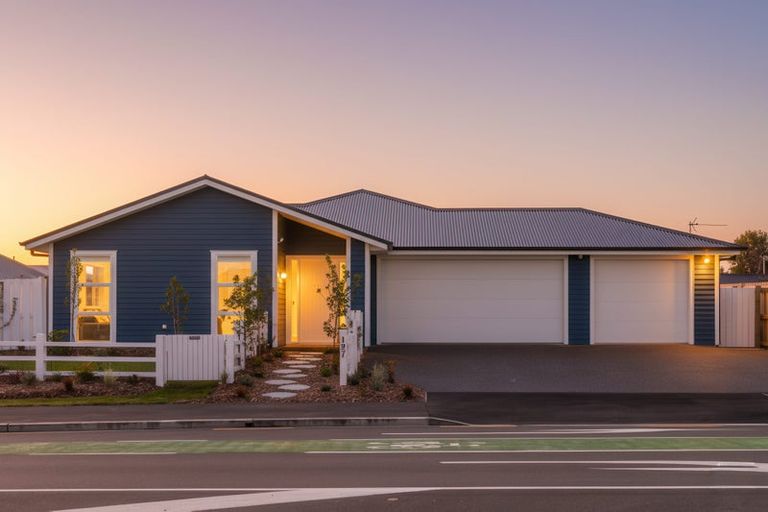 Photo of property in 127 Prestons Park Drive, Marshland, Christchurch, 8083