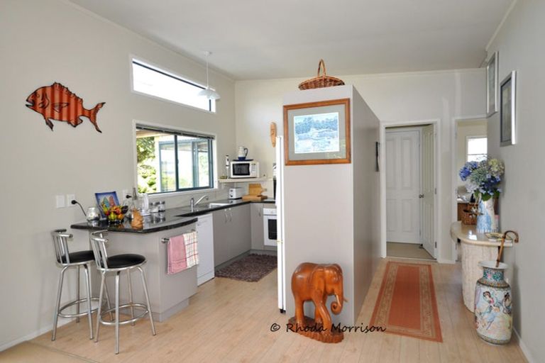 Photo of property in 16 Mariner Cove Road, Tinopai, Matakohe, 0593