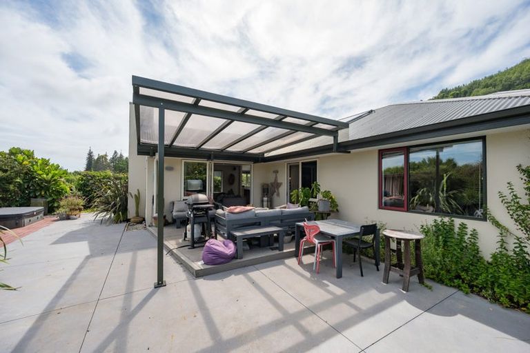 Photo of property in 15 Campbell Street, Nelson South, Nelson, 7010