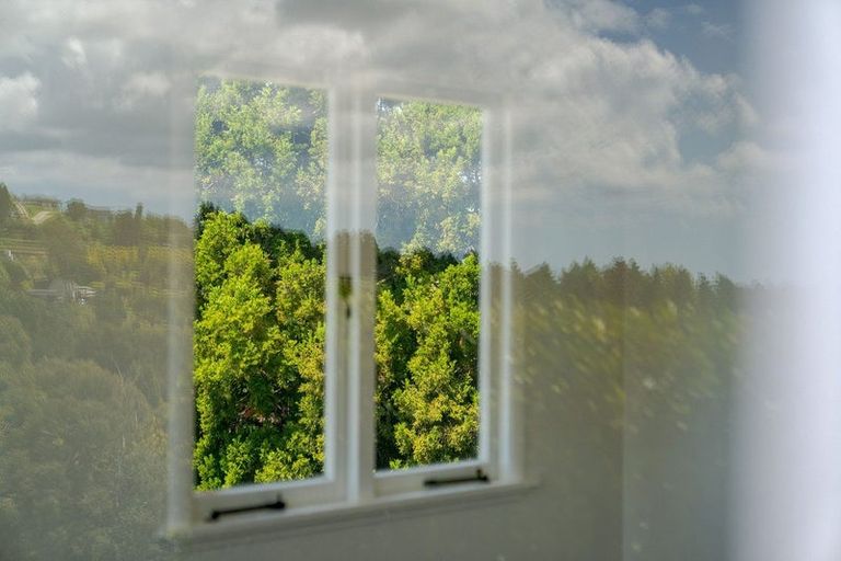 Photo of property in 2 Wade Place, Welcome Bay, Tauranga, 3175