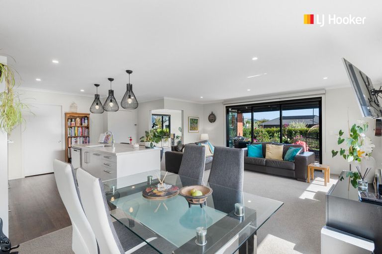 Photo of property in 1 Carrick Place, Mosgiel, 9024