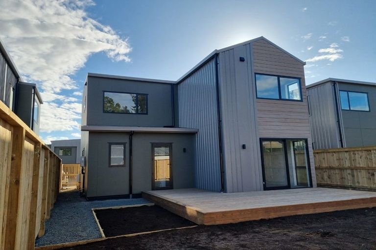 Photo of property in 50 Jacks Landing Drive, Hamilton Lake, Hamilton, 3204