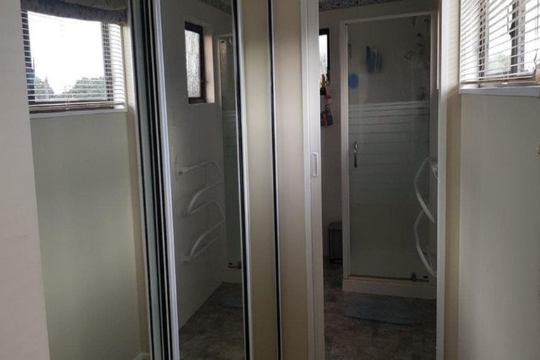 Photo of property in 17 Fuller Grove, Woburn, Lower Hutt, 5010