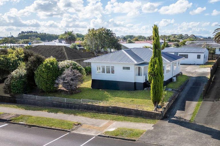 Photo of property in 222 East Tamaki Road, Otara, Auckland, 2023