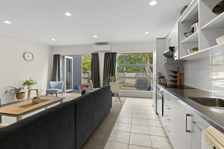 Photo of property in 6/38 Maratahu Street, Westown, New Plymouth, 4310