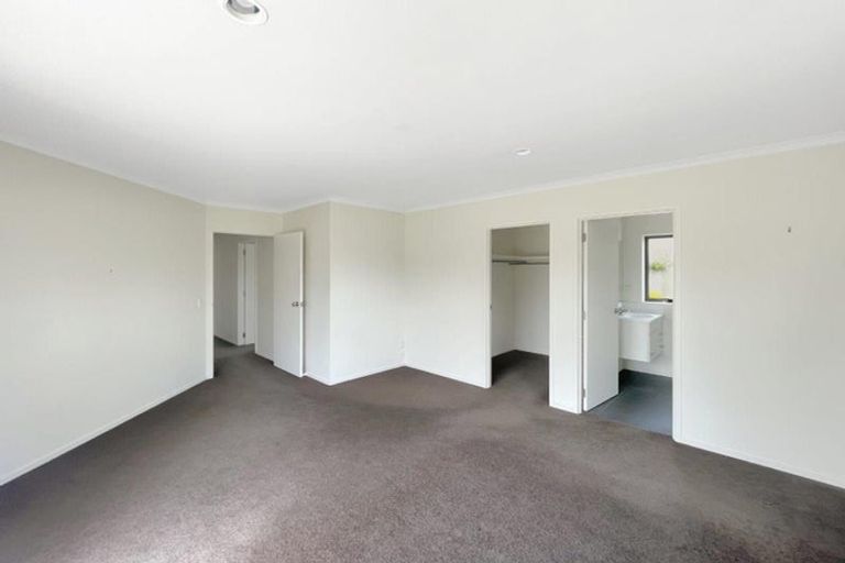 Photo of property in 67 Farringdon Avenue, Rototuna North, Hamilton, 3210