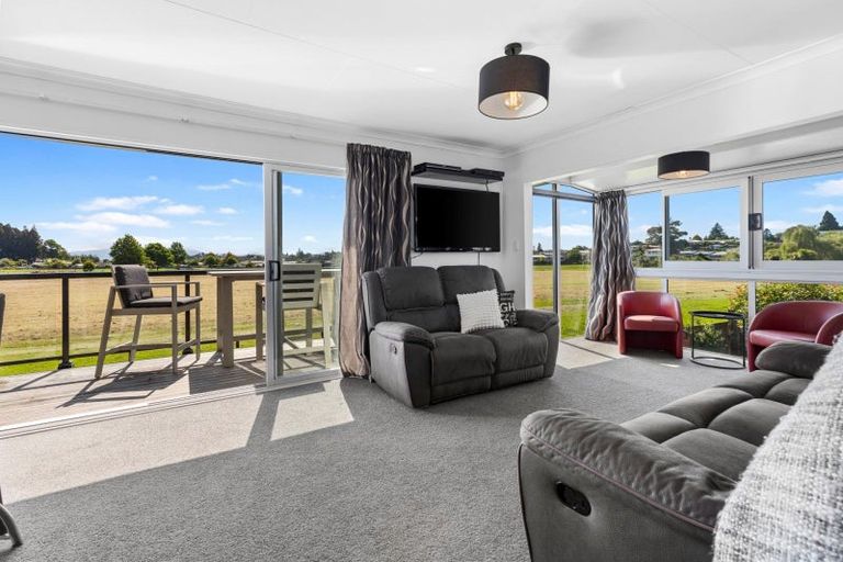 Photo of property in 48a Carlton Street, Bellevue, Tauranga, 3110