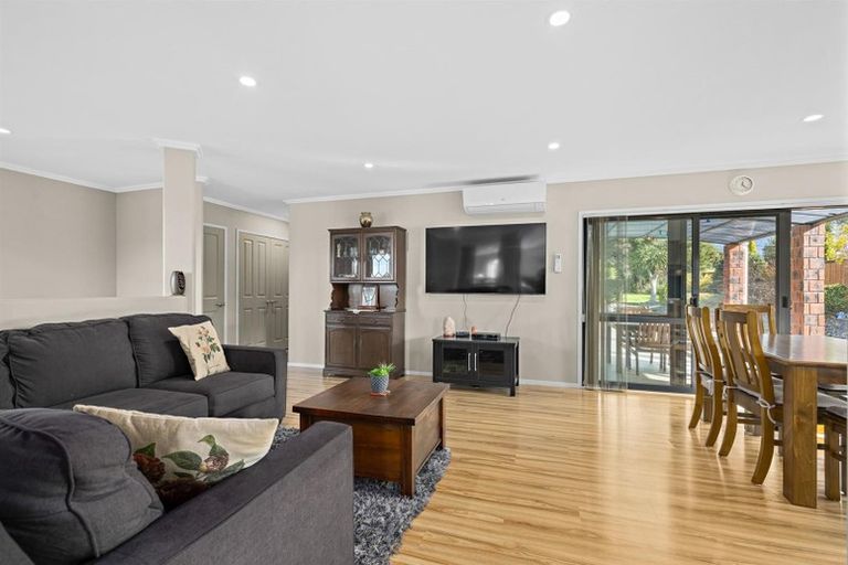 Photo of property in 5 Omana Avenue, Shelly Beach, Helensville, 0874