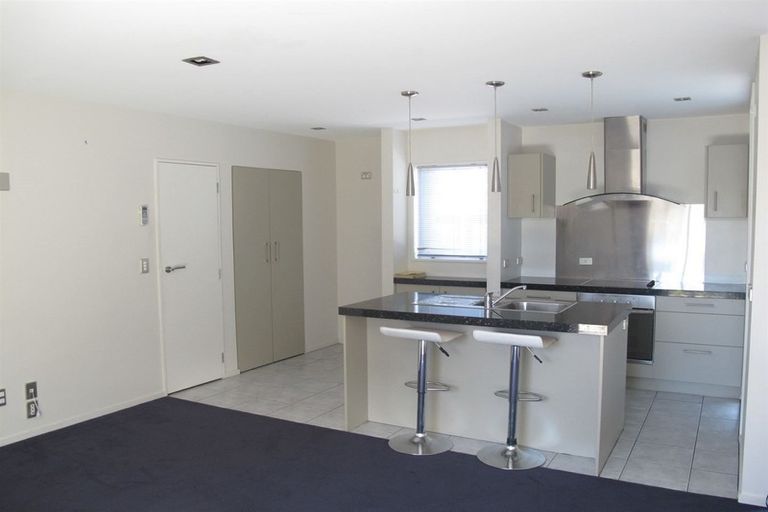 Photo of property in 496b Barbadoes Street, Edgeware, Christchurch, 8013