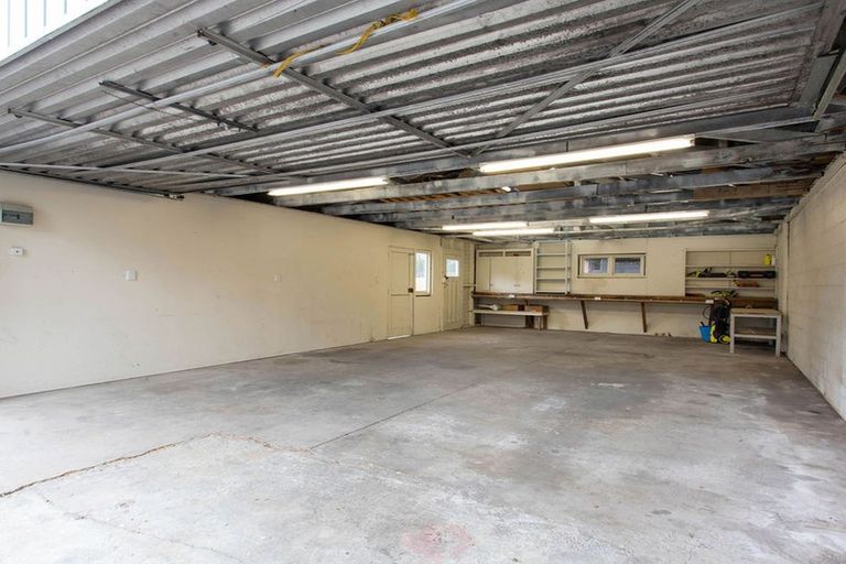 Photo of property in 63 Northcote Road, Northcote, Christchurch, 8052