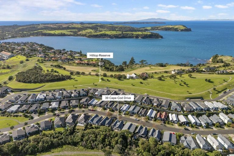 Photo of property in 39 Cape Cod Drive, Gulf Harbour, Whangaparaoa, 0930