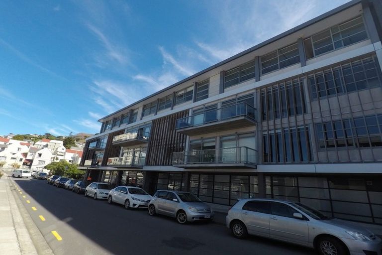 Photo of property in Revolucion Apartments, 105n/28 Torrens Terrace, Mount Cook, Wellington, 6011