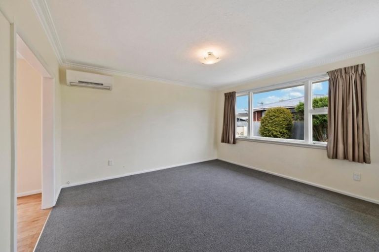 Photo of property in 33 Cunningham Place, Halswell, Christchurch, 8025