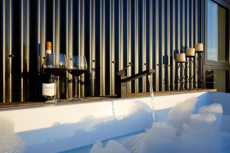 Photo of property in 3 Ingles Drive, Kaikoura Flat, Kaikoura, 7371