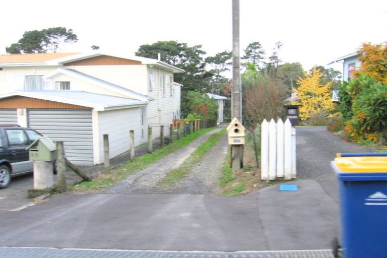 Photo of property in 35 Roland Road, Greenhithe, Auckland, 0632