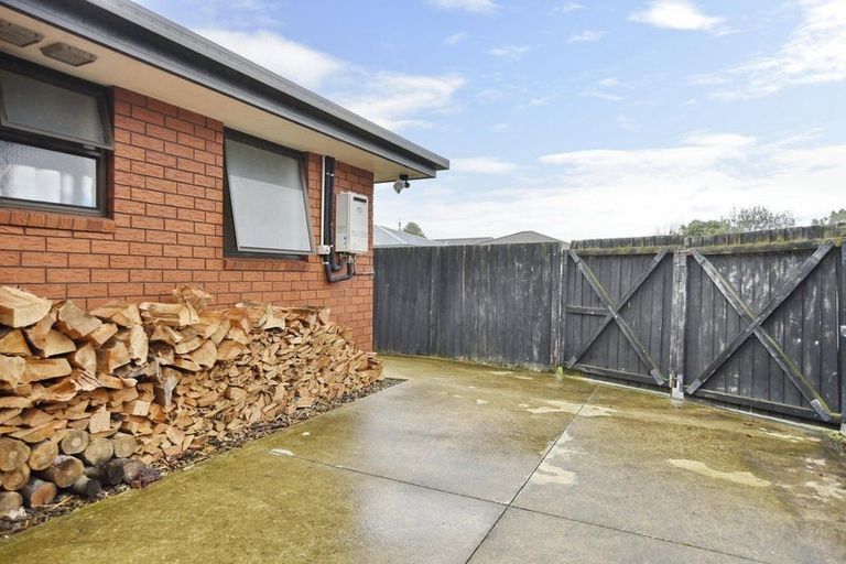 Photo of property in 636 Main North Road, Belfast, Christchurch, 8051