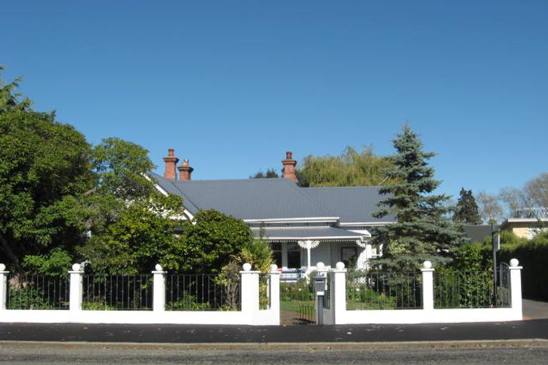 Photo of property in 6 Cameron Street, Ashburton, 7700