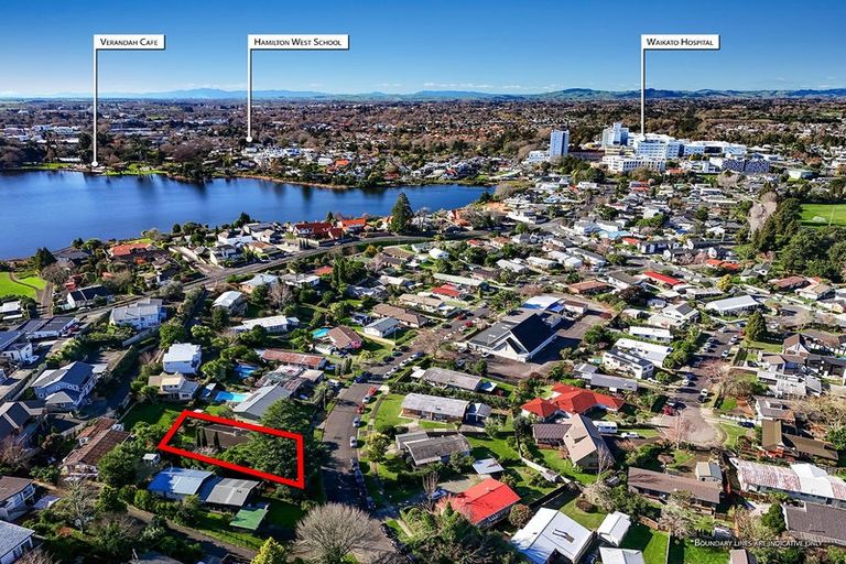 Photo of property in 30 Kowhai Street, Hamilton Lake, Hamilton, 3204