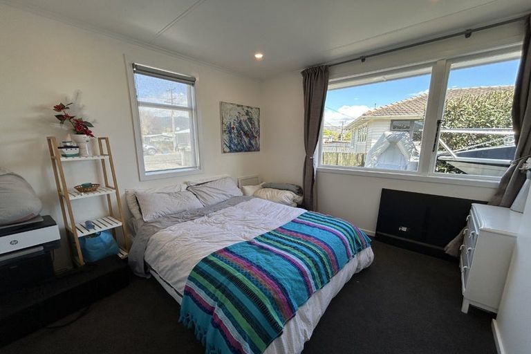 Photo of property in 254 Seaview Road, Stoke, Nelson, 7011