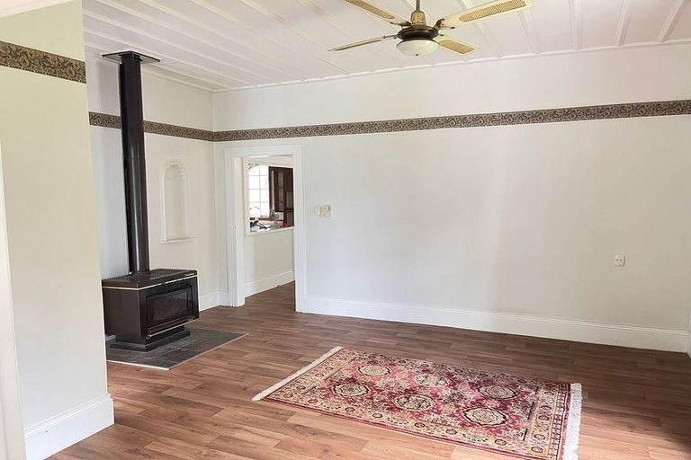 Photo of property in 41 Tuakau Road, Pukekohe, 2120