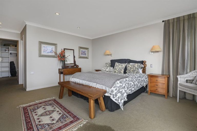 Photo of property in 17 Cooneys Drive, Matua, Tauranga, 3110