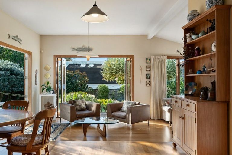 Photo of property in 7 Domett Avenue, Epsom, Auckland, 1023