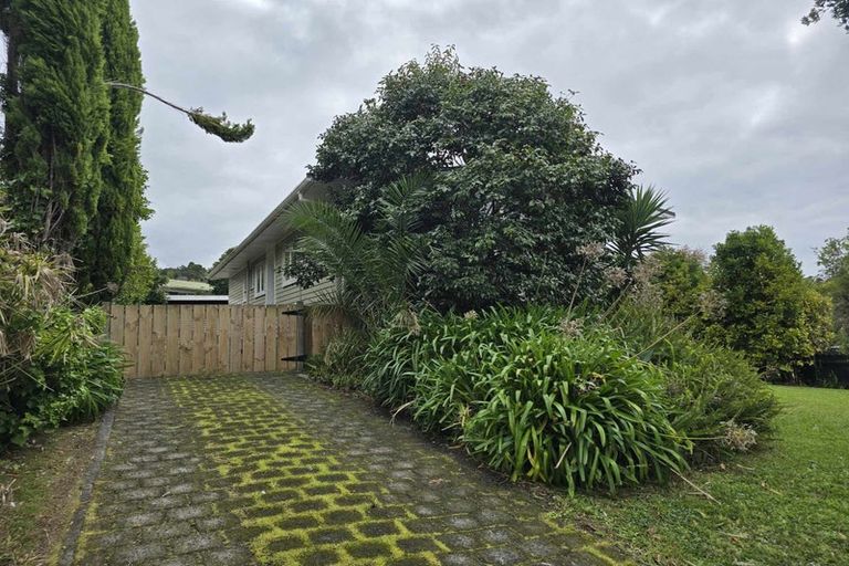 Photo of property in 56 Hilling Street, Titirangi, Auckland, 0604