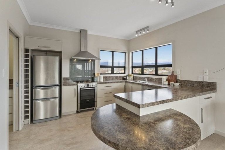 Photo of property in 13a Manchester Street, Levin, 5510