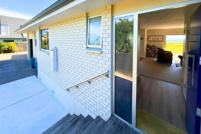 Photo of property in 62 Selwyn Street, Pohara, Takaka, 7183