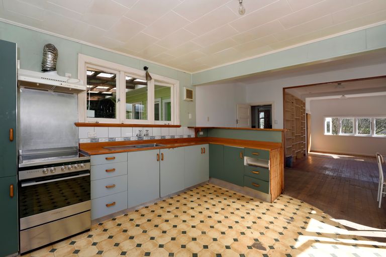 Photo of property in 175 Waimea Road, Nelson South, Nelson, 7010