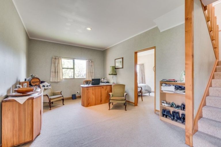 Photo of property in 5 Haines Grove, Rainbow Point, Taupo, 3330