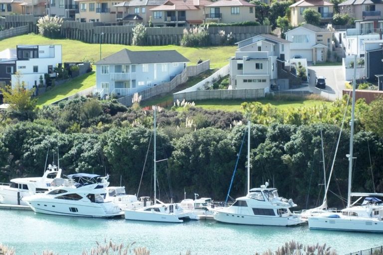 Photo of property in 10 Discovery Drive, Gulf Harbour, Whangaparaoa, 0930