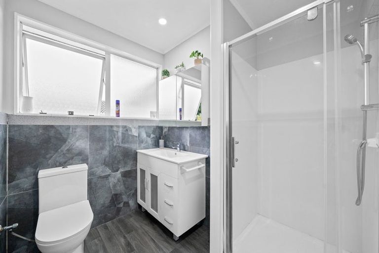 Photo of property in 5/48 Taitimu Drive, Weymouth, Auckland, 2103