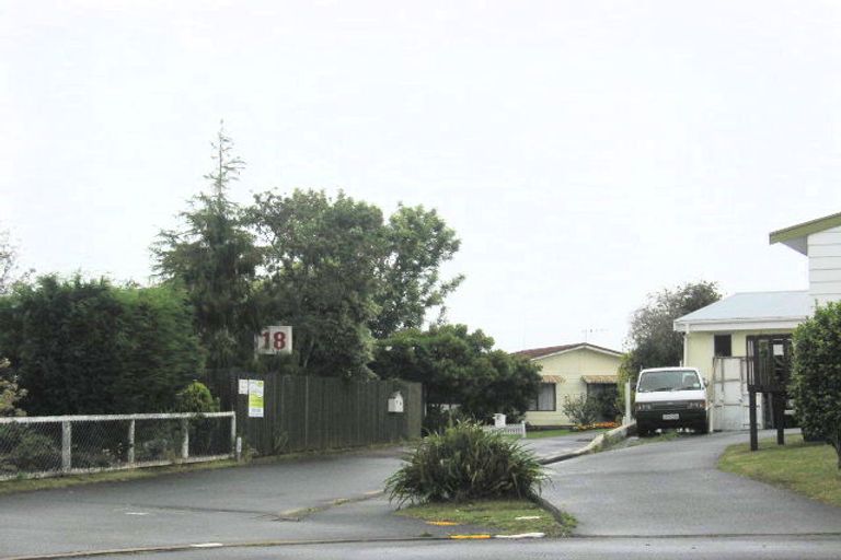 Photo of property in 12b Commins Road, Onerahi, Whangarei, 0110