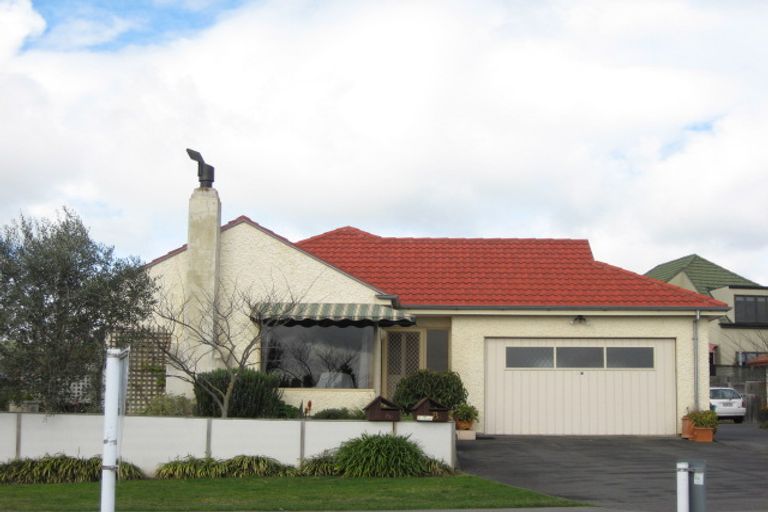 Photo of property in 8d Mchardy Street, Havelock North, 4130