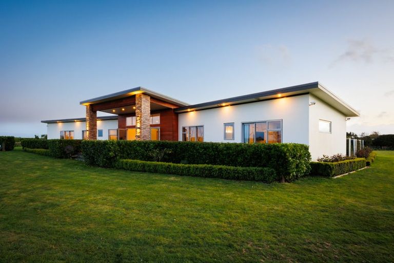 Photo of property in 171 Oroua Road, Kairanga, Palmerston North, 4475
