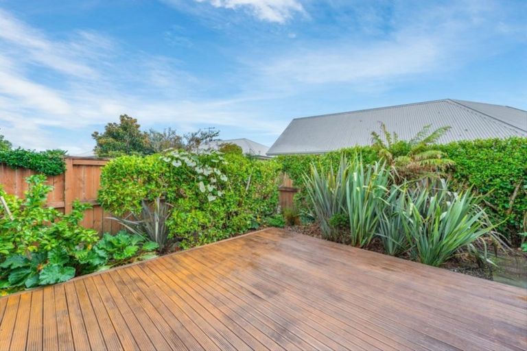 Photo of property in 19 Malbec Place, Rototuna, Hamilton, 3210