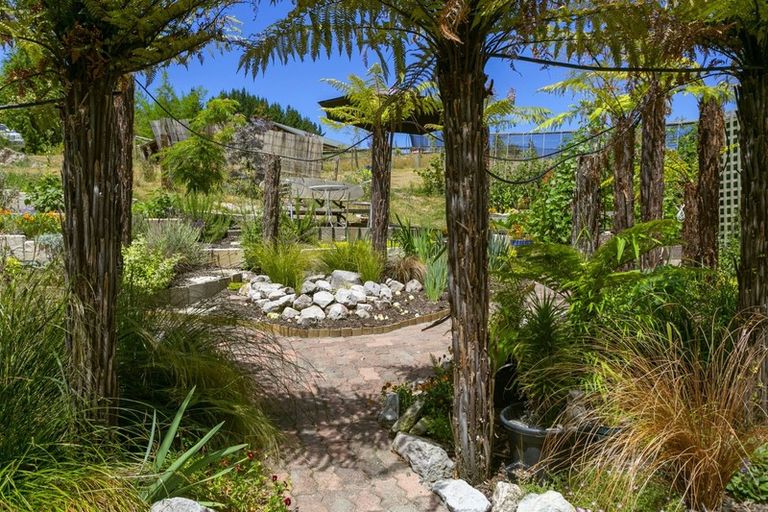Photo of property in 1/160 Acacia Heights Drive, Acacia Bay, Taupo, 3385